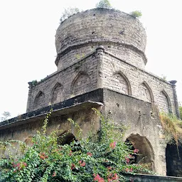 Tomb of Mirza Nizamuddin Ahmed