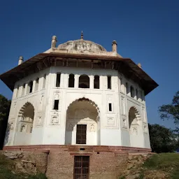Tomb of Salabat Khan