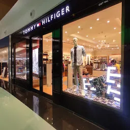 Tommy Hilfiger Store