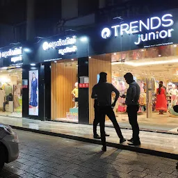 TRENDS junior