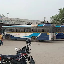 TSRTC Bus Stand,Makthal