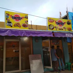 Ttastryy Food Court