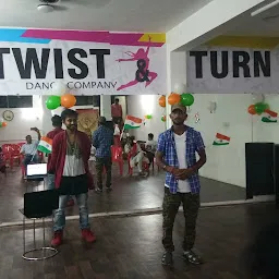 Twist & Turn Dance Company