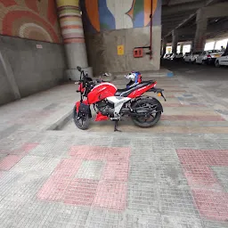 Two wheeler Parking- Central Park Metro Station