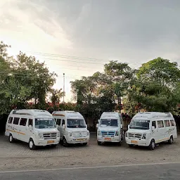 Udaipur Tours & Taxi