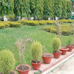 Udhyan Bhawan (Park)