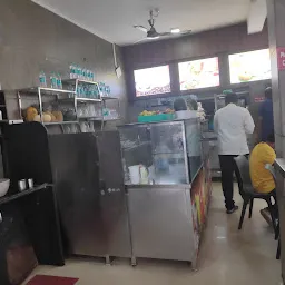 Udupi Vaibhav Veg-Family Restaurant