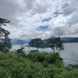 Umiam Lake Viewpoint