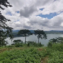 Umiam Lake Viewpoint
