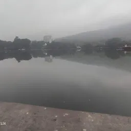 Upavan lake road