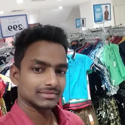 V-Mart - Garhwa