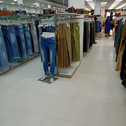 V2 Fashion Store