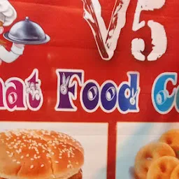 V5 Chat Food Court