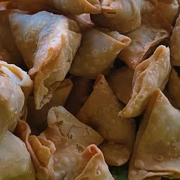 Vada Pochae Tea Stall