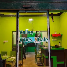 Valley Vibes Cafe & Restaurant