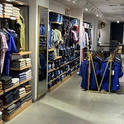 Van Heusen - Clothing Store, Ranchi Main Road