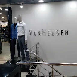 Van Heusen, Gar-Ali