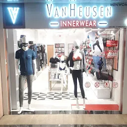 Van Heusen Innerwear