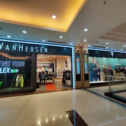 Van Heusen - Lulu Shopping Mall