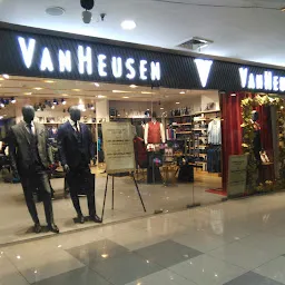 Van Heusen - Z Square