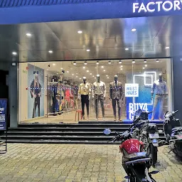 VanHeusen Factory Outlet