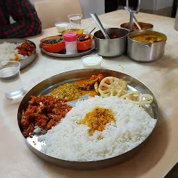 Varadha Mess