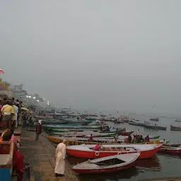 Varanasi Behind Day Tours