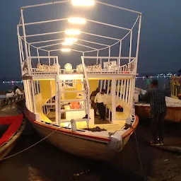 Varanasi boat tour
