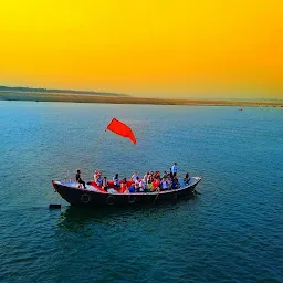 Varanasi, Ganga River Bank