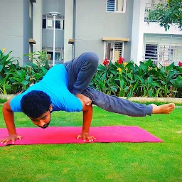 Varenyam Yoga . Fitness . Wellness