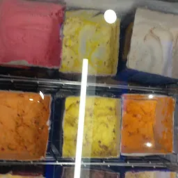 Vasudha Ice-Cream Parlour - Best Ice-Cream Parlour In Gorakhpur