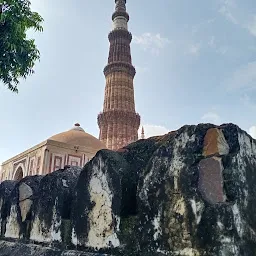 Vehicle Parking Qutab Minar