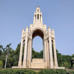 Victoria Memorial : Company Garden Allahabad