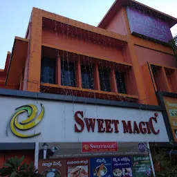 Vijay City Sweets & Modern Foods