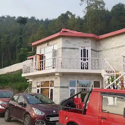 Village Live In Resort Chail