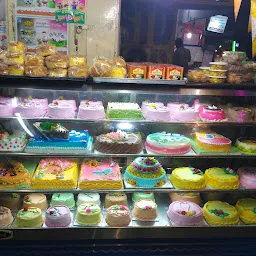 Vinayagaa Sweets & Bakery