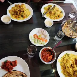 Vinayak Restaurant