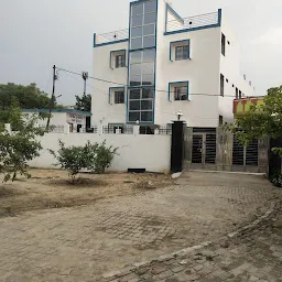 Vinod enclave Girls Hostel