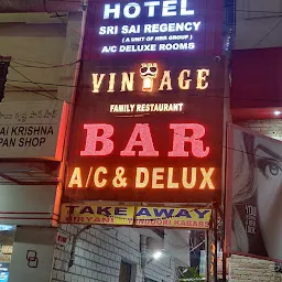 Vintage Restaurant & Bar