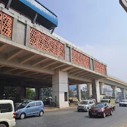 VIP Bazar Metro Station