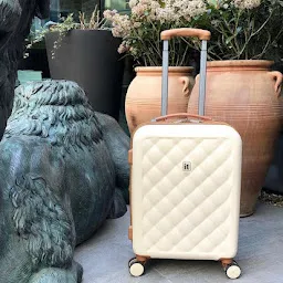 Vip Luggage House