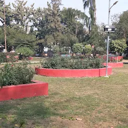 VIVEK KHAND PARK