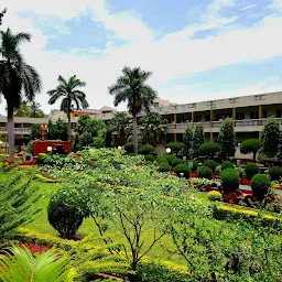 Vivekanand college garden