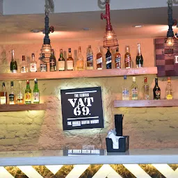 VoiZe Lounge & Bar