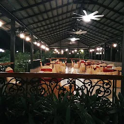 VR Grand Restaurant
