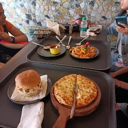 Waffles Pizza Motihari