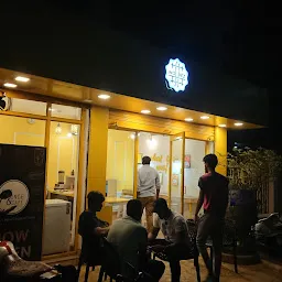 Wafflez Devendra Nagar