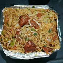 Wah Pizza & Bhel House