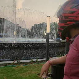 Water Fountain Race course