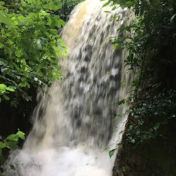 Waterfall Pang Chendy